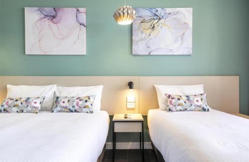 Glenelg North Hotel | Nightcap at Watermark Glenelg