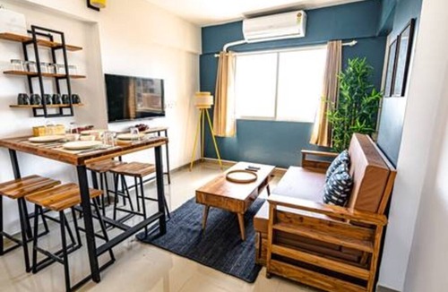 Vile Parle East Apartment | Nook&Co - Andheri East 802