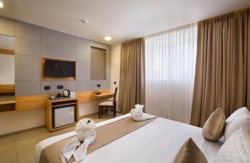 Kochi Hotel | North Seven
