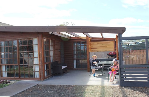 Dodges Ferry Apartment | nPeaceful beach retreat, close eateries & IGA store 30 min scenic drive Hobart