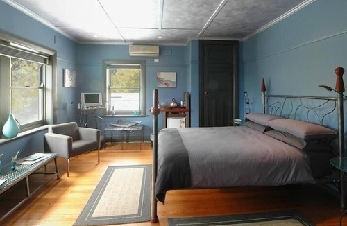 Wallington House | Oakdene Vineyards Guesthouse