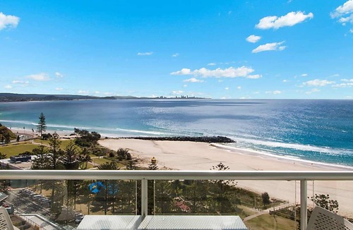 Coolangatta Apartment | Ocean Plaza 1467 - Coolangatta Beachfront - Min. 3 Night Stays!