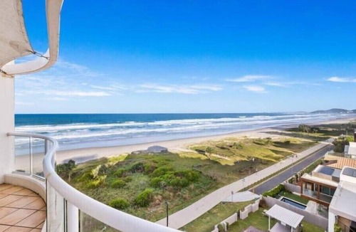 Palm Beach Apartment | Oceanfront paradise in the heart of Palm Beach!