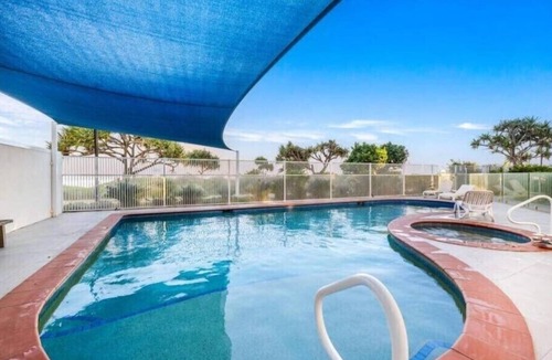 Palm Beach Apartment | Oceanfront paradise in the heart of Palm Beach!