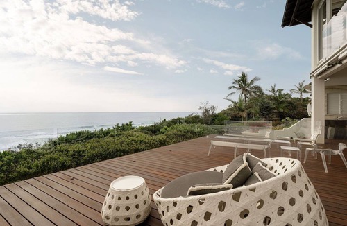 Sunshine Beach House | Oceanfront Retreat on Belmore