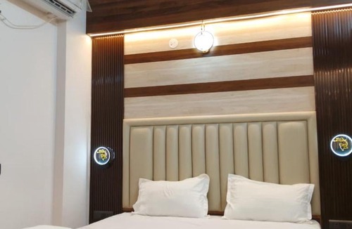 Palm Meadows Hotel | Orange Elite Stays Whitefield
