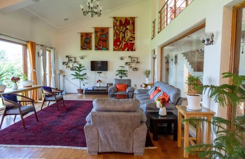 Nishat-Shalimar Hotel | Orania