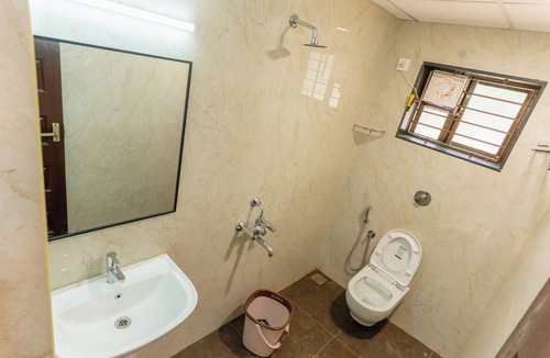 Adyar Hotel | Oscar club Farmhouse and Resorts