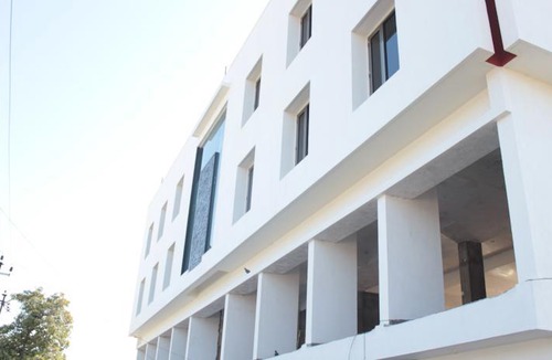 Junagadh Hotel | OYO 29105 Hotel Magnum Inn