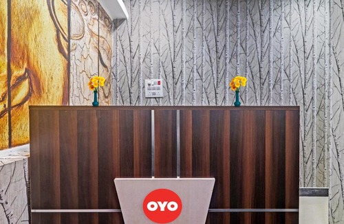 Hyderabad Hotel | OYO 93463 Alwal Residency