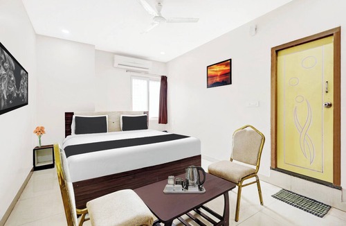 Dabagardens Hotel | OYO Collection O Dabagardens Near RK