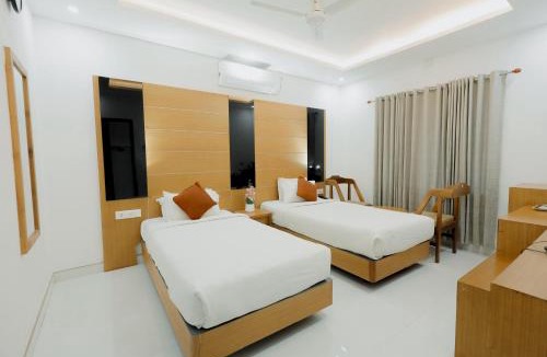 Guruvayur Hotel | Paarijatham Residency