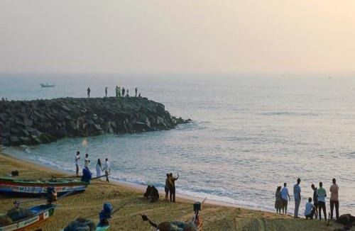 Pondicherry Beach Hotel | Paradise Beach Inn