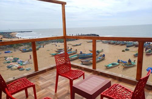 Pondicherry Beach Hotel | Paradise Beach Inn