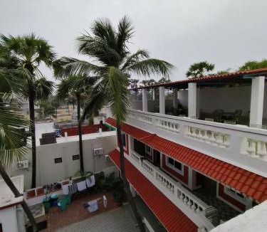 Pondicherry Beach Hotel | Paradise Sea Wave Resort