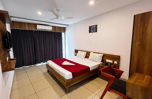 Malappuram Hotel | Peacock residency