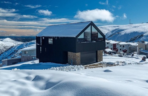 Hotham Heights Ski Chalet | Peak Chalet - Mt Hotham
