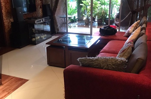 Gulshan House | per night/monthly 3200sqft full furnished apartment antique furniture gulshan