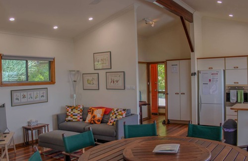 Crescent Head House | Perfect Break (whole house)