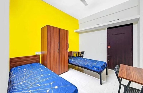 Narasapura Hotel | PG stay with Ensuite and food