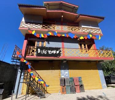 Manali Bed & Breakfast | Pine Tower Inn