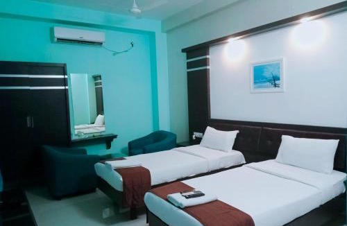 Kanchipuram Apartment | Pine Tree
