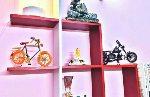 Sainik Farm Apartment | Pink Bliss: Cozy Retreat in Saket