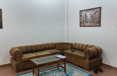 Sualkuchi Villa | Pink villa inn A Comfortable Home stay, Guwahati Assam,Ac & non ac room' availa