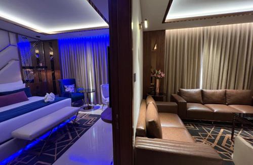 Thane Hotel | Planet Hollywood Thane