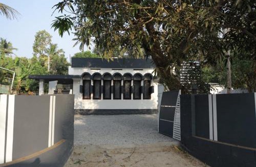 Edava House | Pod 91 Homestay