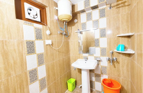 Nainital Hotel | Premium Hotel Naini R Residency