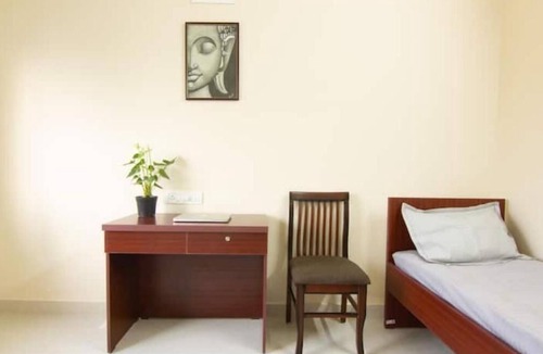 Bengaluru Apartment | Premium pvt. room w/attach bath - 3/3 Bengaluru
