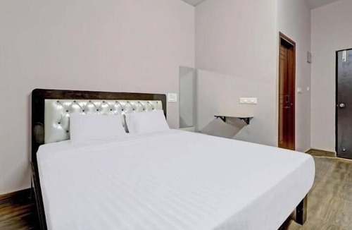 Whitefield Hotel | Prime Stay Phoenix mall