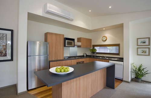 Anglesea House | Purfect Purnell