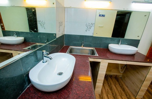 Kalapettai Resort | Queens Paradise Estate