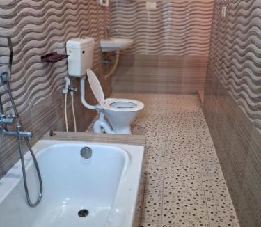 Chowara Hotel | Rajan's Ayurjani home