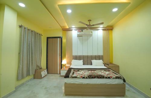 Vrindavan Hotel | Rajkumar Garden & Resort