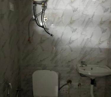 Greater Noida Hotel | Raunak residency