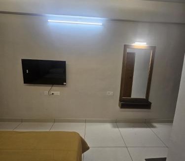 Palakkad Hotel | Regent Tourist Home