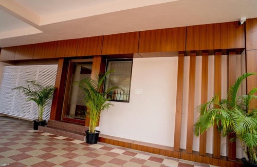 Urapakkam Hotel | Revostay Royel by Crossway