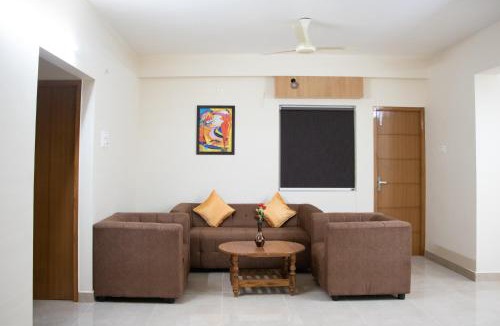 Vadapalani House | Richinn Palace home stay