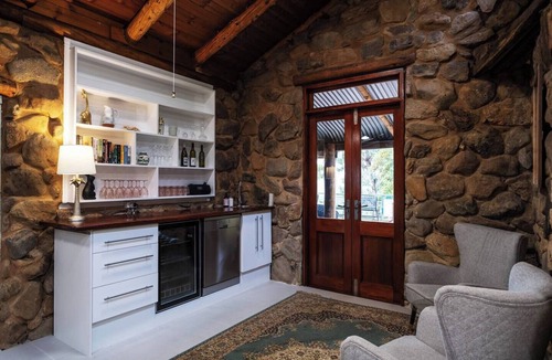 Riverlea House | River Stone Mudgee Luxury Eco Estate in the Hills