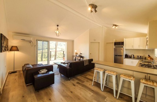 Riverlea Villa | RIVERLEA RETREAT MUDGEE - Private, Tranquility, Outdoor Bath, Pool