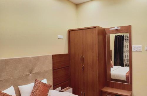 Sigra Apartment | RK appartment 3 bedroom with kitchen and balcony