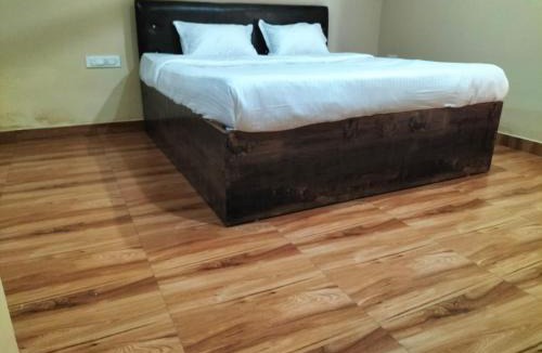 Sualkuchi Hotel | RKD INN a comfortable stay