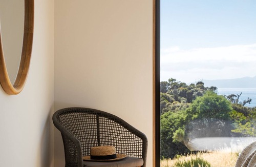 Rocky Hills House | Rocky Ridge - Beauty of Tasmania