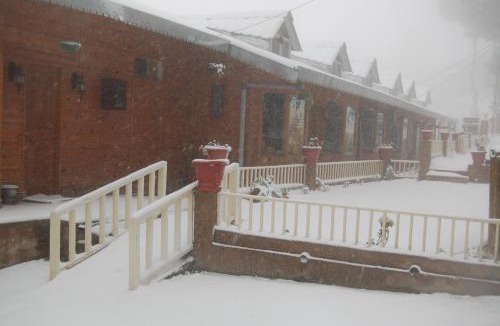 Mukteshwar Resort | Royal Dutch Resorts and Doll Museum