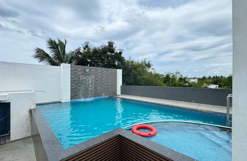 Vadanemelli Hotel | Royal Vista resort