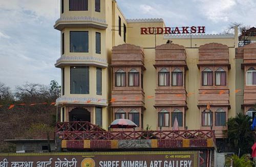 Kumbhalgarh Hotel | RUDRAKSH HOTEL & RESTAURANT in Kumbhalgarh