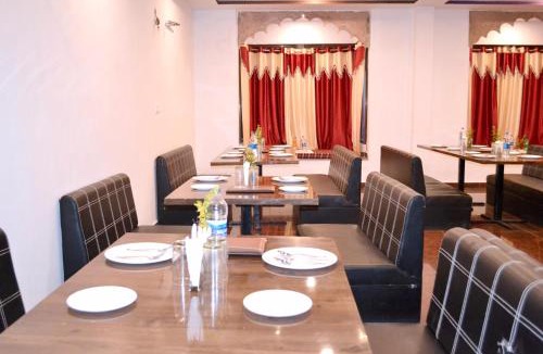 Kumbhalgarh Hotel | RUDRAKSH HOTEL & RESTAURANT in Kumbhalgarh